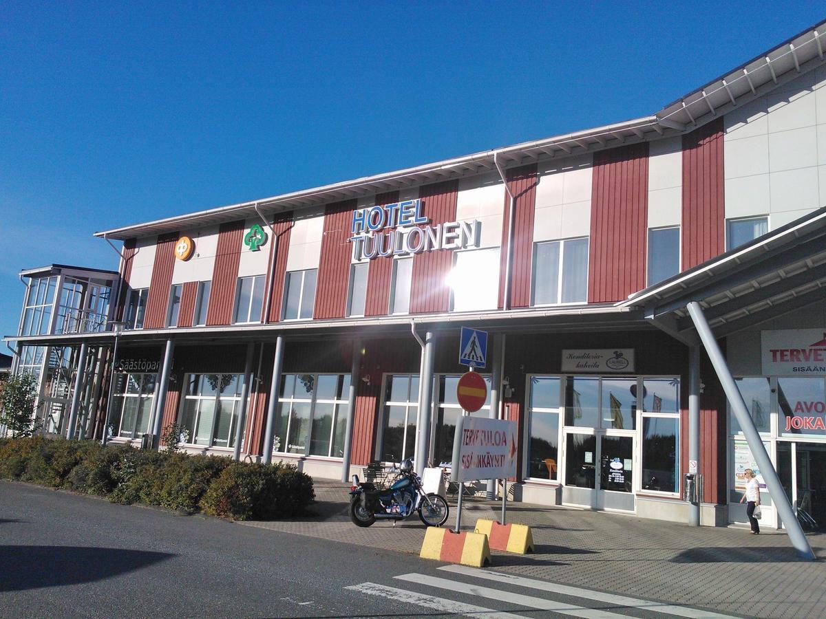 Hotel Tuulonen Tuulos ภายนอก รูปภาพ